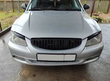 Решетка радиатора (глянец) в стиле Мерседес для Hyundai Accent 1999-2012
