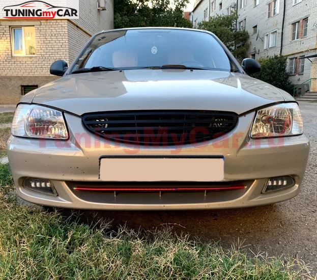  Решетка радиатора Hyundai Accent (три полосы матовая)