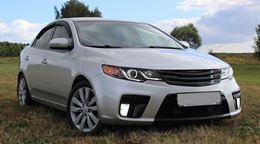 Накладки на передние фары (реснички) Kia Cerato 2008-2013