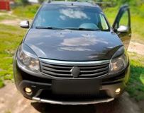 Накладки на передние фары (Реснички) Renault Sandero 2009-2013, Sandero Stepway 2009-2013
