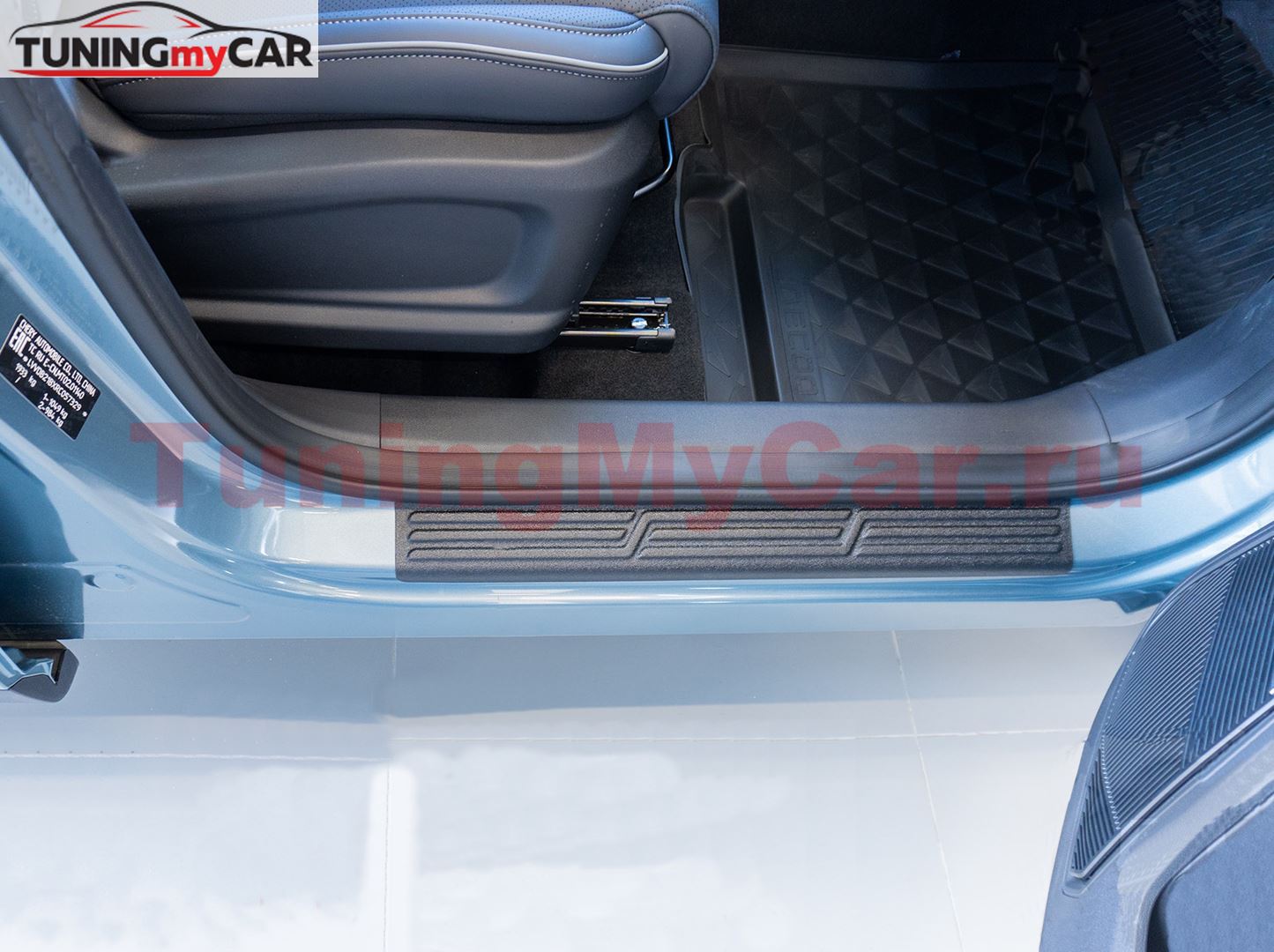 Накладки на внутренние пороги дверей для Jaecoo J7 2023-