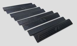 Накладки в проем дверей со скотчем для Volkswagen Polo (6 поколение) 2020-/ Skoda Rapid (1,2 поколение) 2012-2023