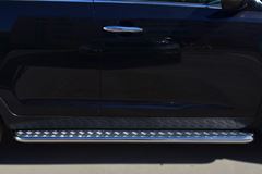 Пороги труба D42 с листом (Лист алюм, проф. нерж) для Kia Sportage 2010-2015