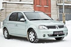 Зимняя заглушка решетки радиатора Renault Logan 2004-2010