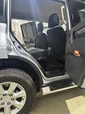 Защита кромки задних аркок без скотча для Mitsubishi Pajero IV 2006-2011