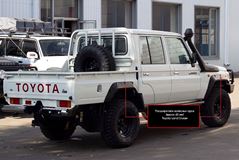 Расширители колесных арок (вынос 65 мм) для Toyota Land Cruiser 79 2007-