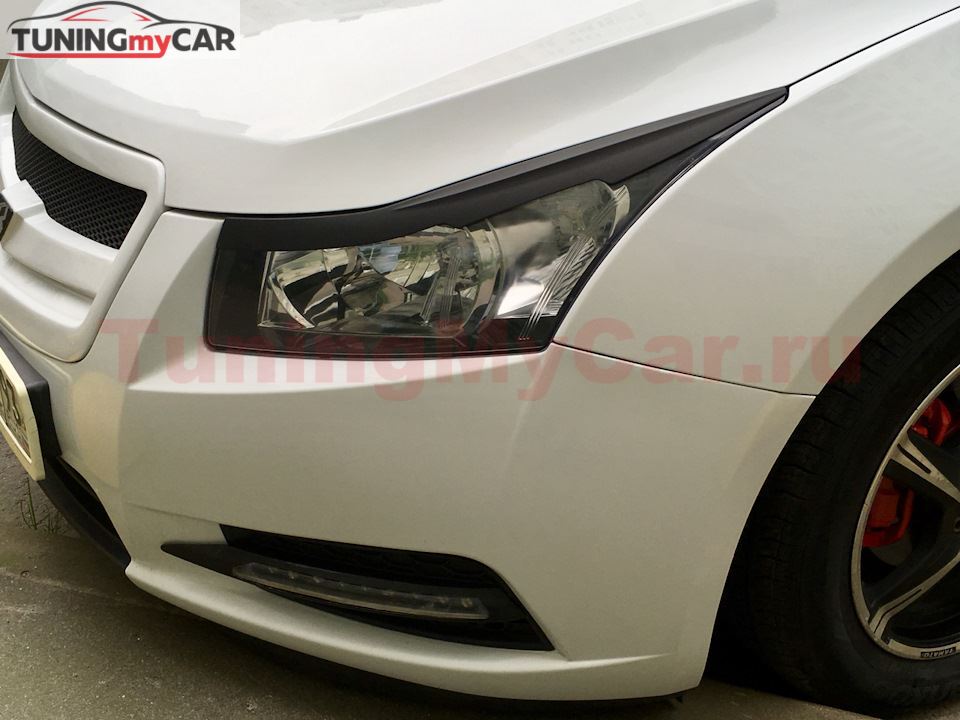 Реснички на фары для Chevrolet Cruze 2009-2015 var №1 фигурные