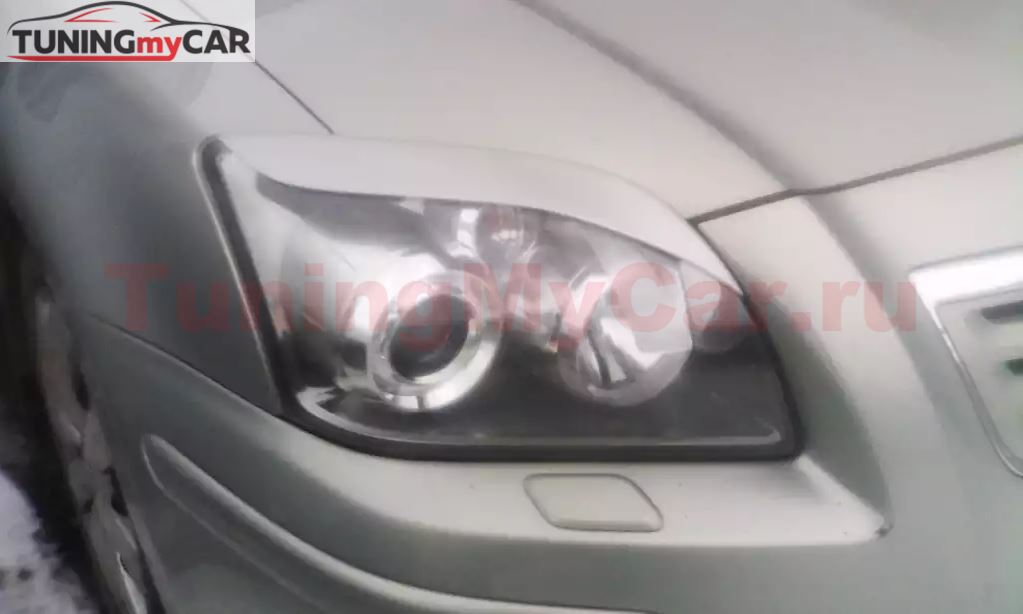 Реснички на фары для Toyota Avensis AZT 250 2006-2009 рестайлинг